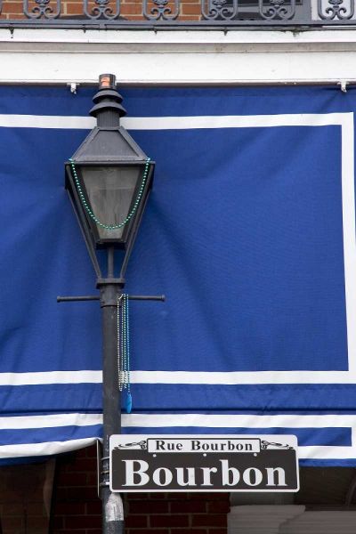 Louisiana, New Orleans Bourbon Street lamppost